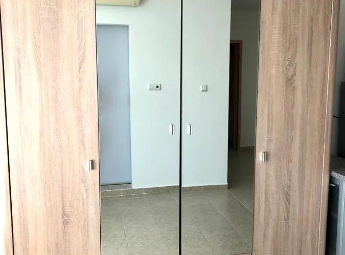 Apartment 17 Kabakum Beach, Vladimir Raichev 63