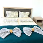 17 Kabakum Beach, Vladimir Raichev 63 Апартаменты Святые Константин и Елена